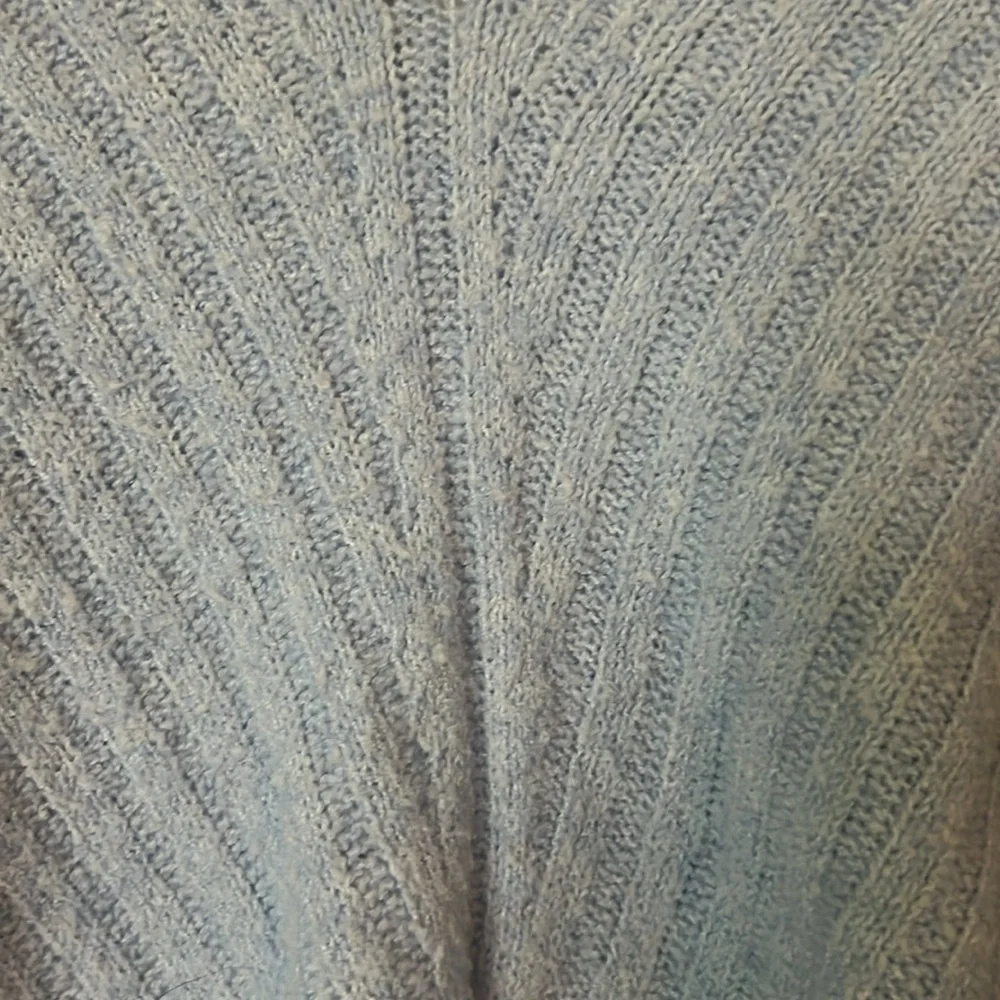 Pink Rose Blue V Neck Knit Sweater Size Small - Picture 2 of 8